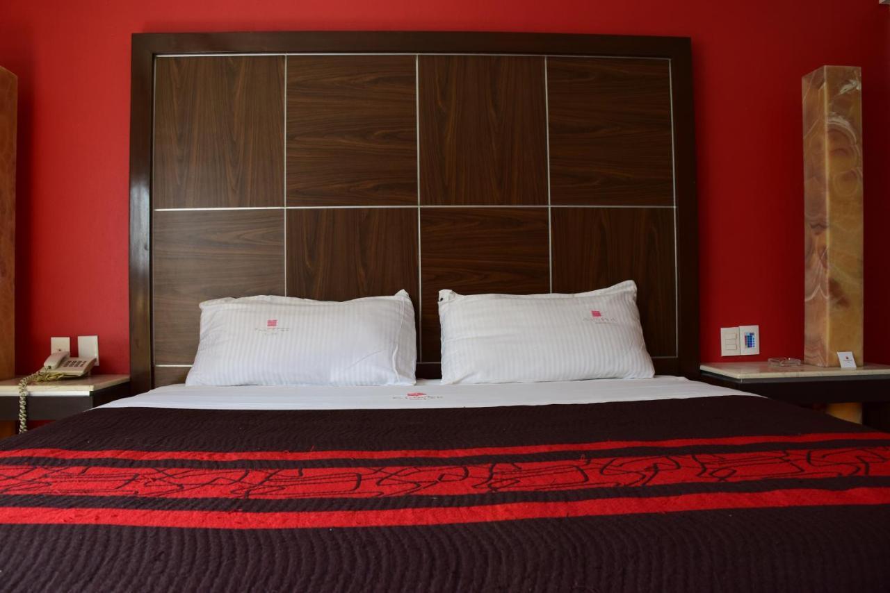 Plutarco Suites Mexico City Exteriör bild